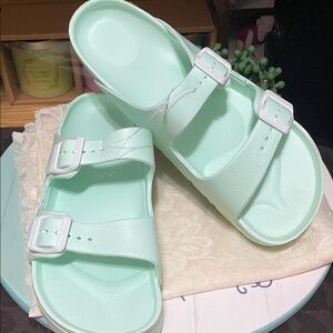 🐊🐊🐊BOGOHO 🐊🐊🐊Mint Green Slide “CROC”Sandals with White Buckles-10
